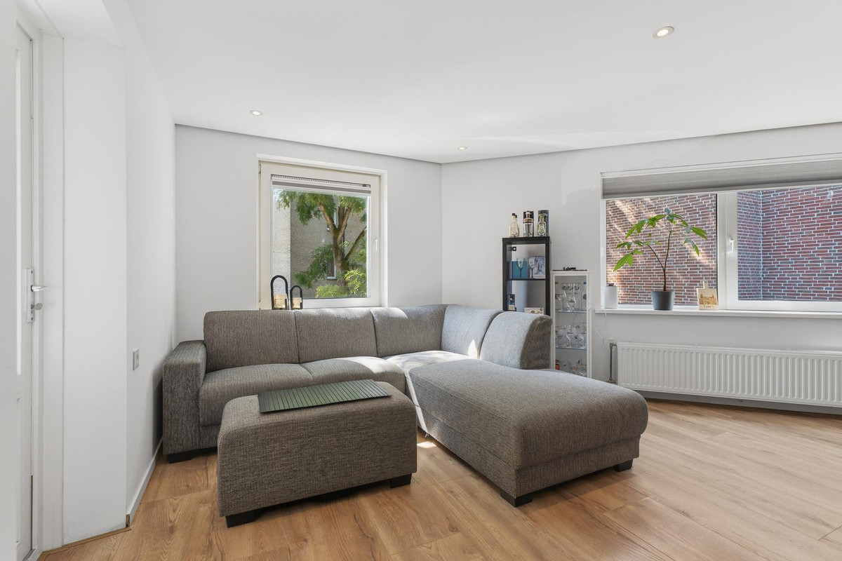 Appartement te koop: Naardingerland 66, Huizen
