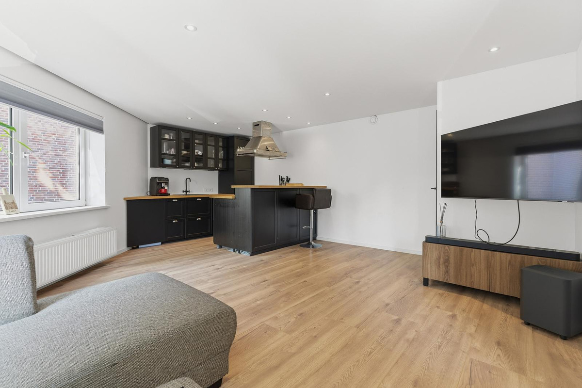 Appartement te koop: Naardingerland 66, Huizen