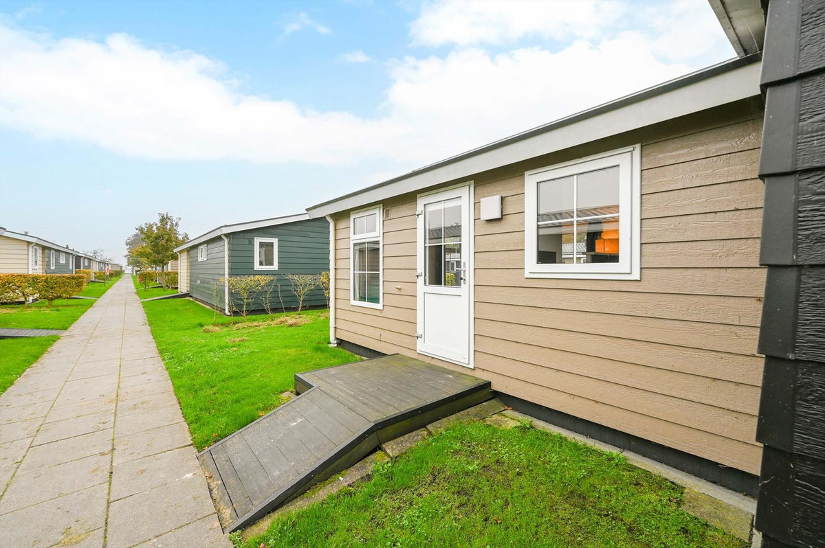 Vrijstaande woning te koop: Binnenpad 49-18, Giethoorn