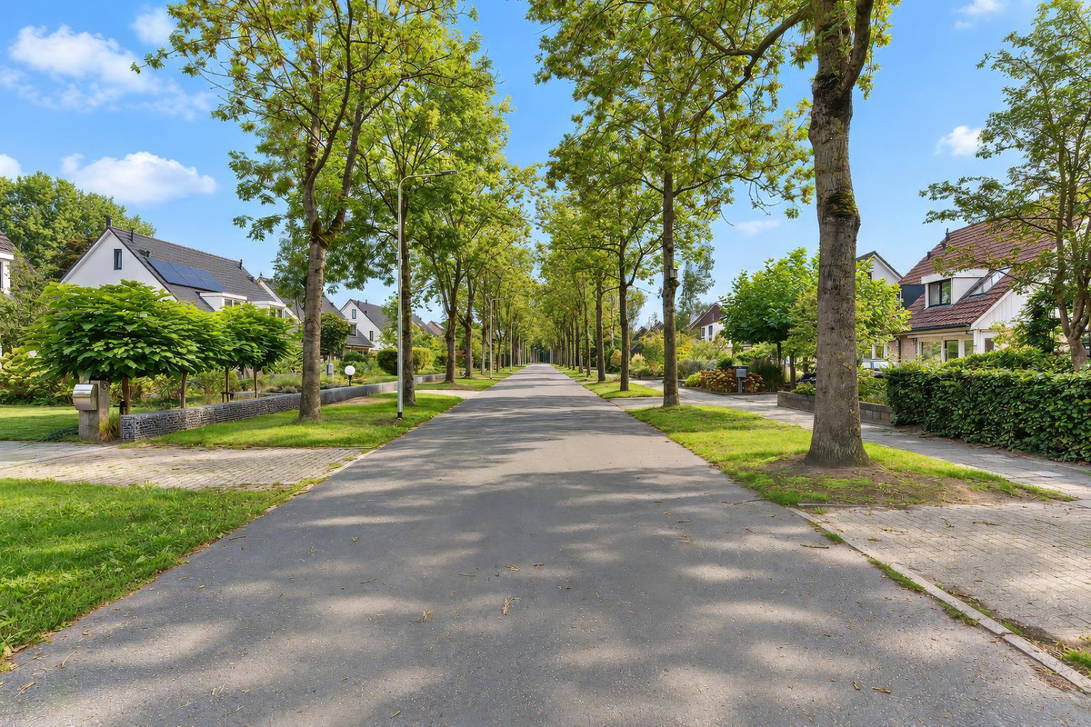 Twee-onder-één-kap te koop: Jachtlaan 2A, Driebergen-Rijsenburg