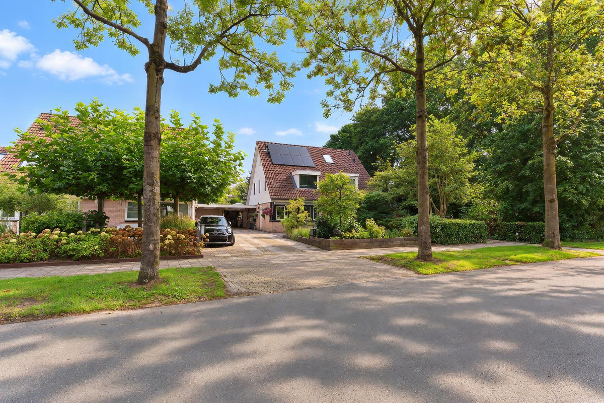 Twee-onder-één-kap te koop: Jachtlaan 2A, Driebergen-Rijsenburg