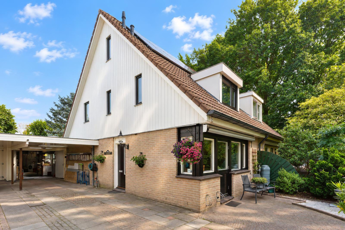 Twee-onder-één-kap te koop: Jachtlaan 2A, Driebergen-Rijsenburg