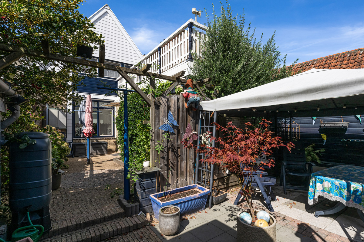 Tussenwoning te koop: Dubbele Ring 8, Sommelsdijk