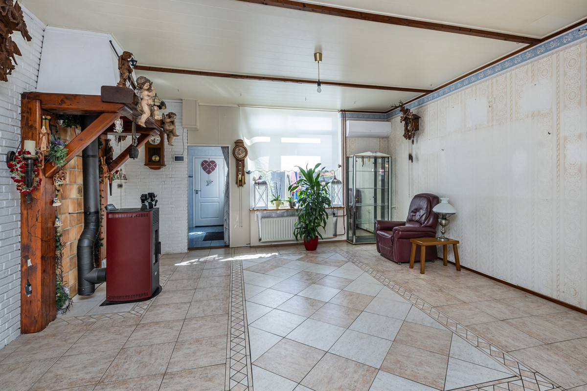 Tussenwoning te koop: Dubbele Ring 8, Sommelsdijk