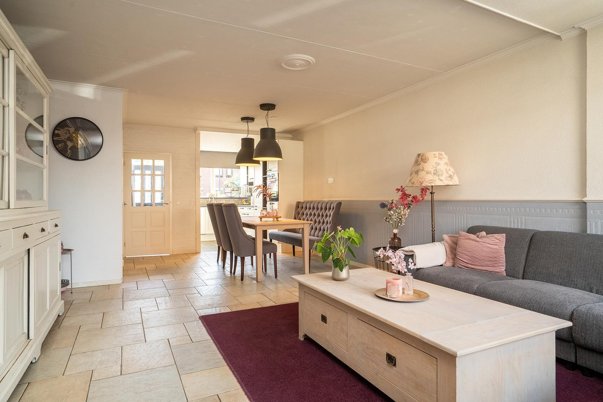 Hoekwoning te koop: Bultsbeekweg 17, Enschede