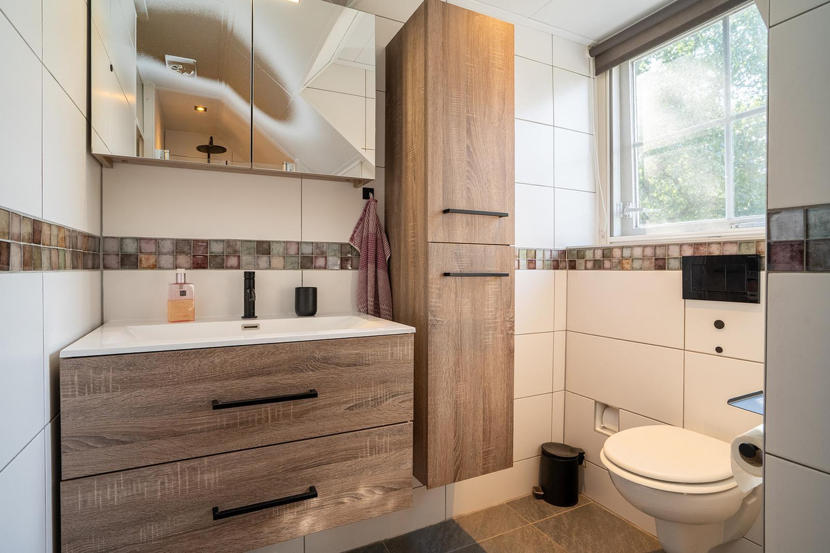 Hoekwoning te koop: Bultsbeekweg 17, Enschede