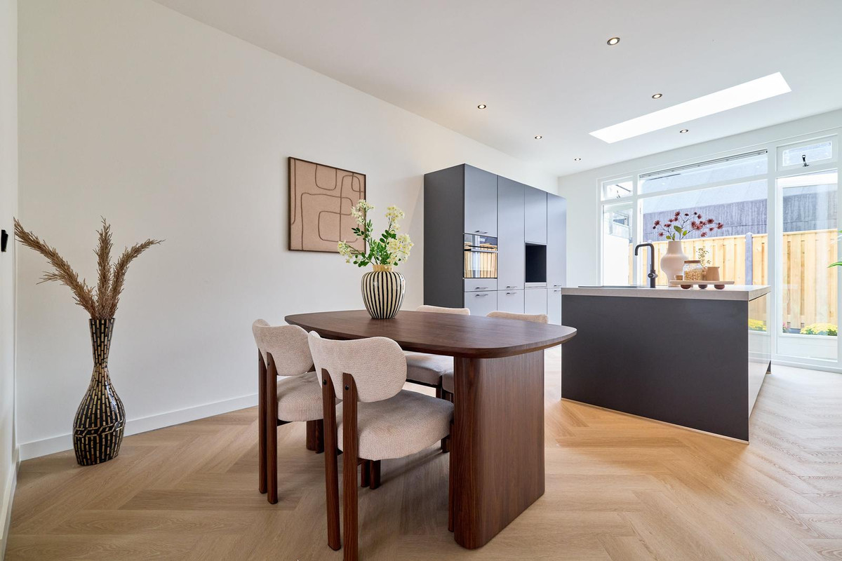 Tussenwoning te koop: paulus van vianenstraat 5, Utrecht