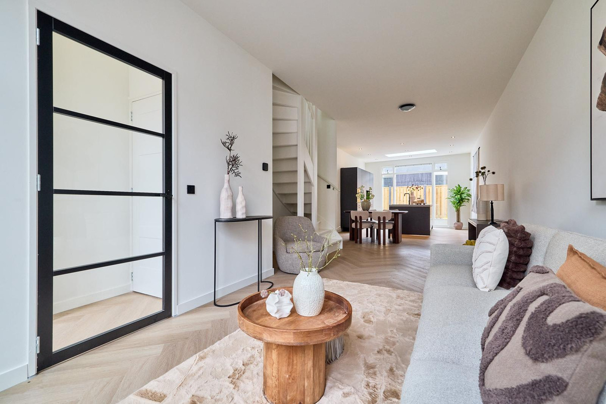 Tussenwoning te koop: paulus van vianenstraat 5, Utrecht