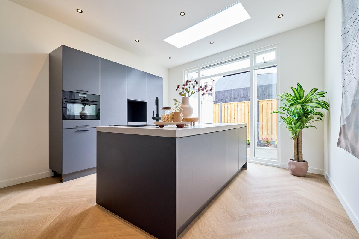 Tussenwoning te koop: paulus van vianenstraat 5, Utrecht