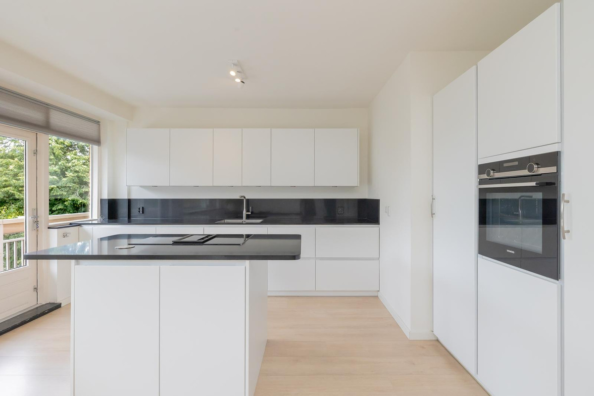 Appartement te koop: Mensinge 30, Amsterdam