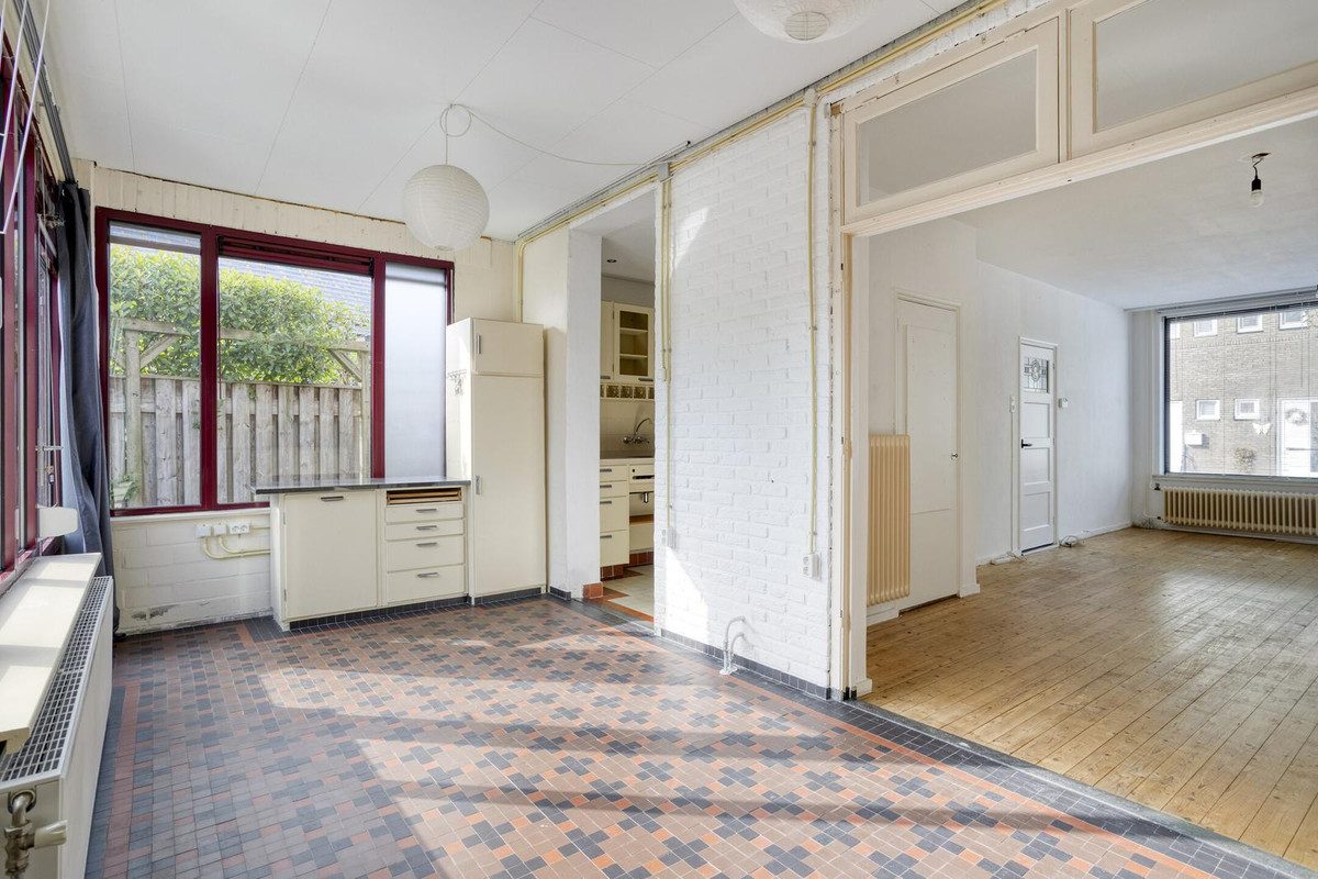 Hoekwoning te koop: Zonstraat 13, Geleen
