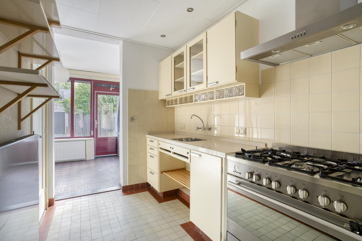 Hoekwoning te koop: Zonstraat 13, Geleen