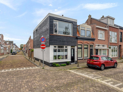 Kerkgracht 23