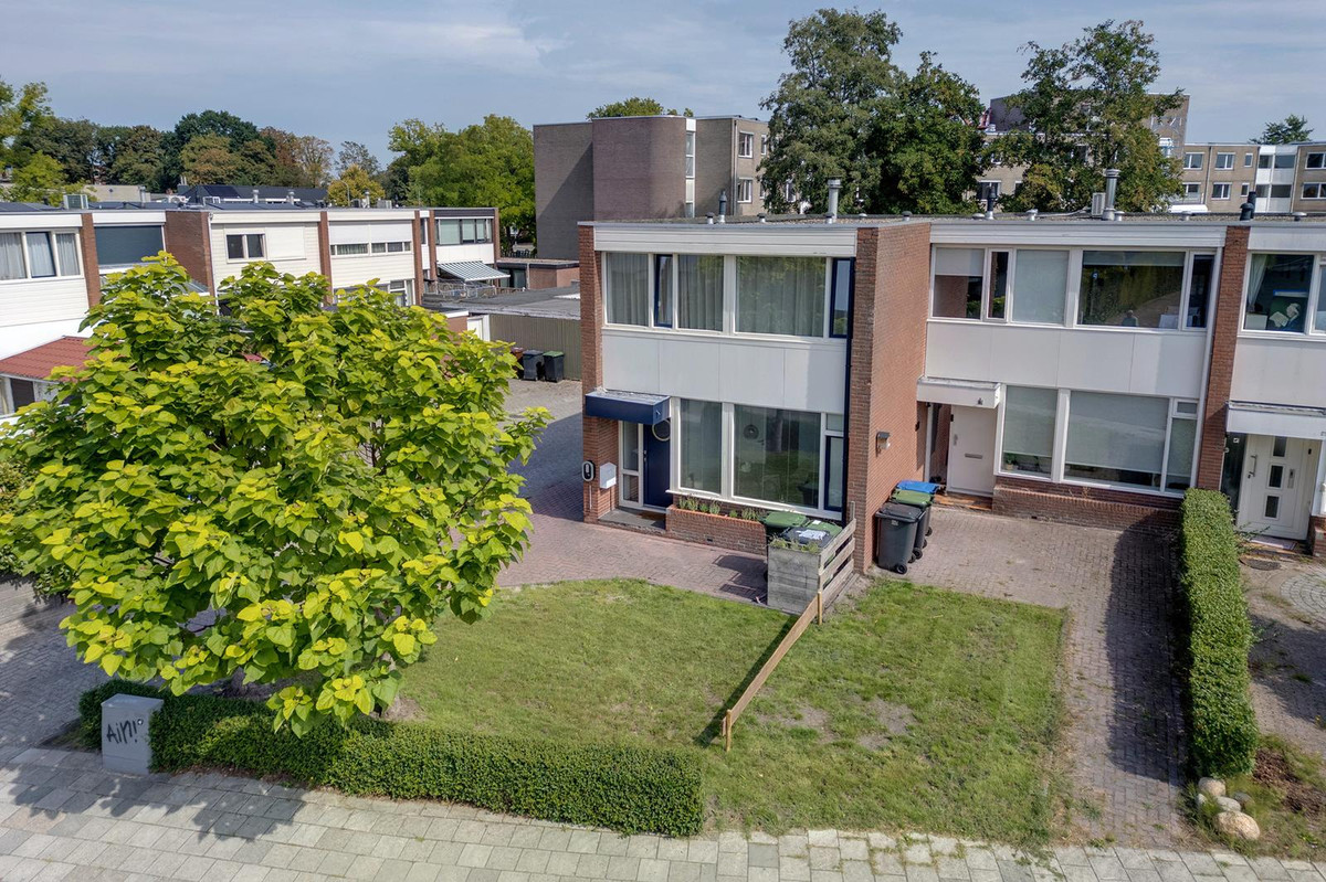 Hoekwoning te koop: Beukemastraat 1, Hoogezand