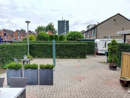 van der Duyn v Maasdamwg 212