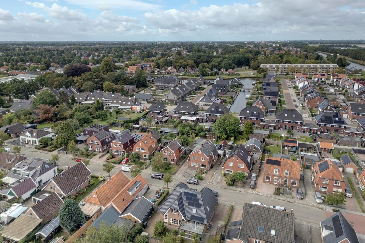Twee-onder-één-kap te koop: Herenstraat 36, Sappemeer