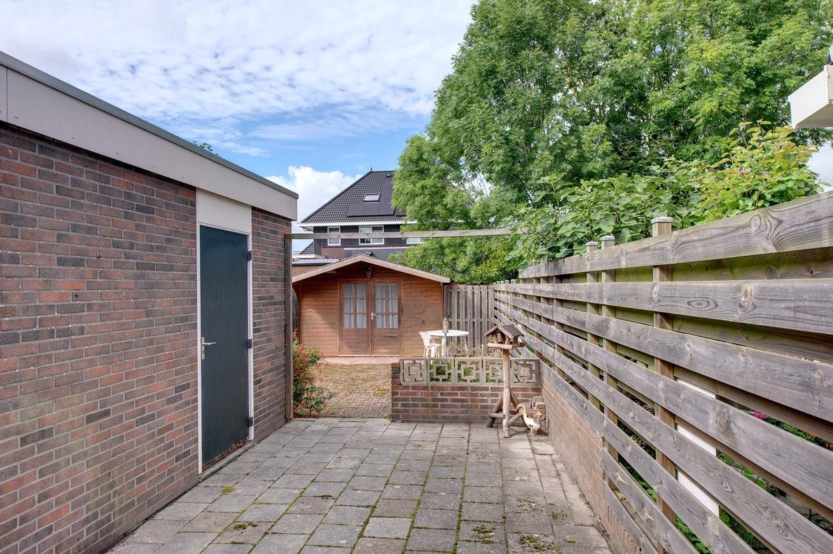 Twee-onder-één-kap te koop: Herenstraat 36, Sappemeer