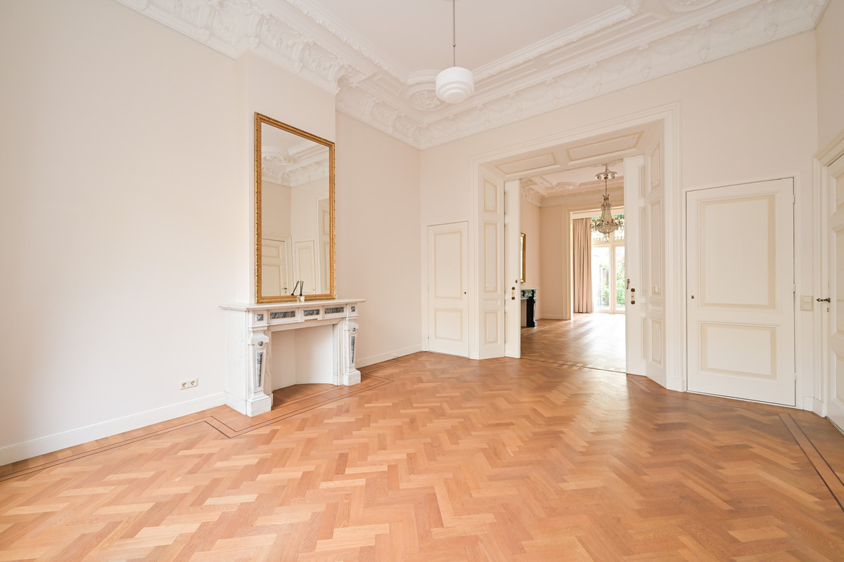 Tussenwoning te huur: Surinamestraat 30, 'S-Gravenhage