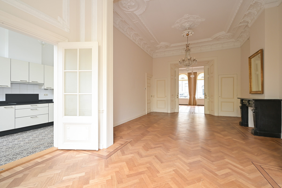 Tussenwoning te huur: Surinamestraat 30, 'S-Gravenhage