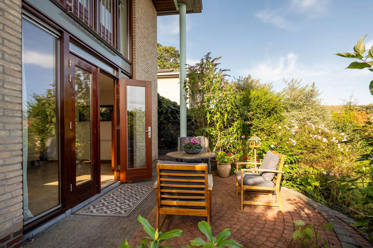 Vrijstaande woning te koop: Okkernoot 7, Bergen Op Zoom