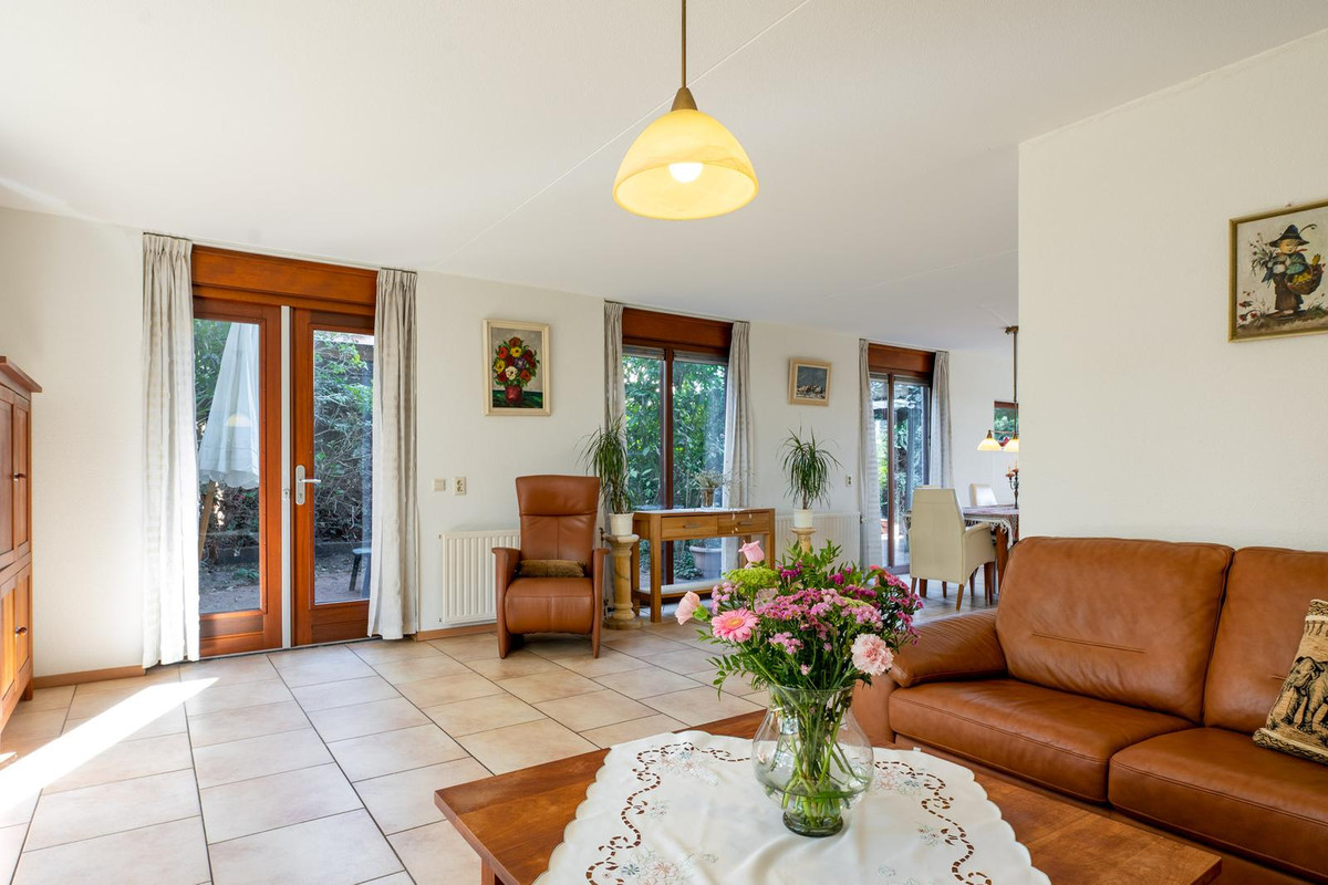 Vrijstaande woning te koop: Okkernoot 7, Bergen Op Zoom