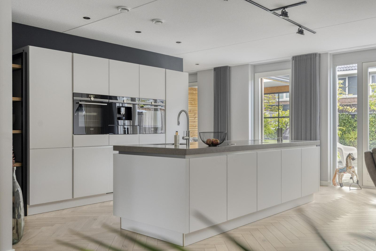 Tussenwoning te koop: François Brandthof 11, Tilburg
