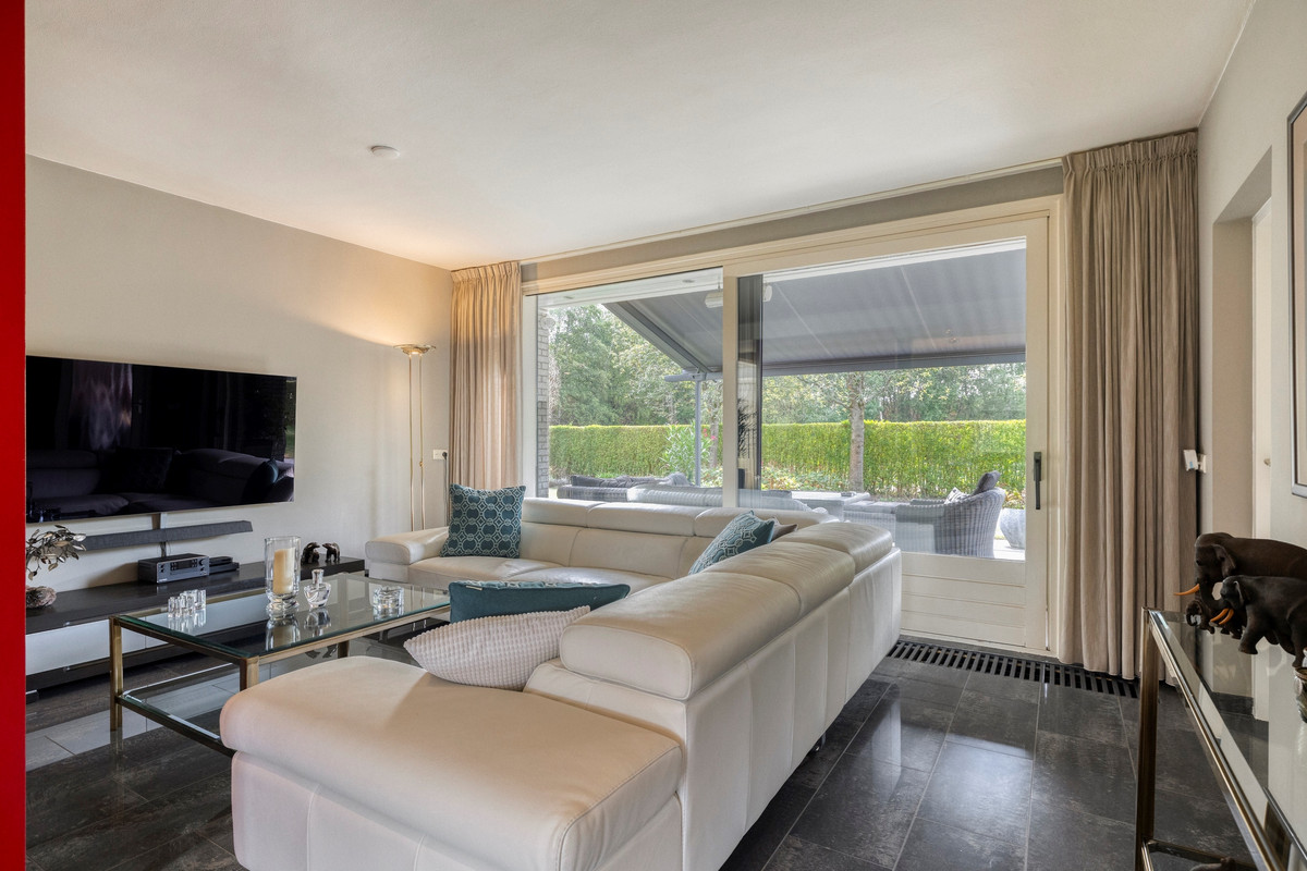 Vrijstaande woning te koop: Nieuwe Zandstraat 3, Halsteren