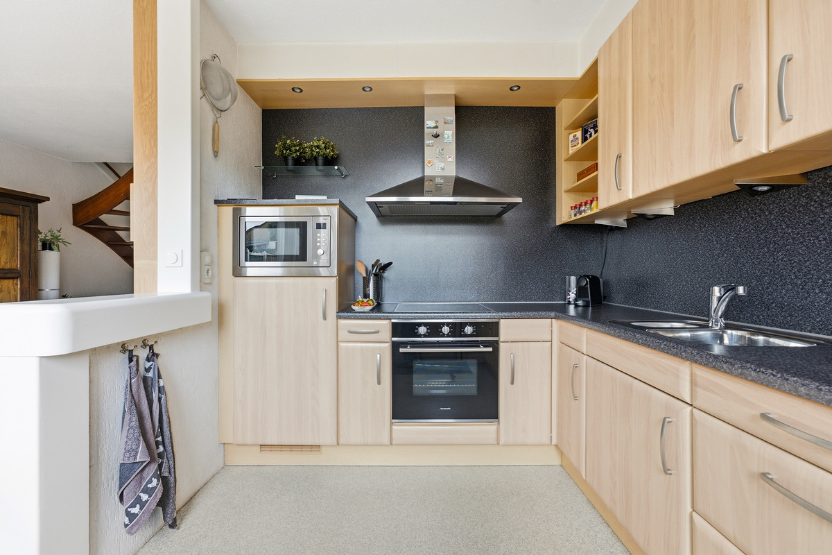 Tussenwoning te koop: A. Anemastraat 12, Papendrecht