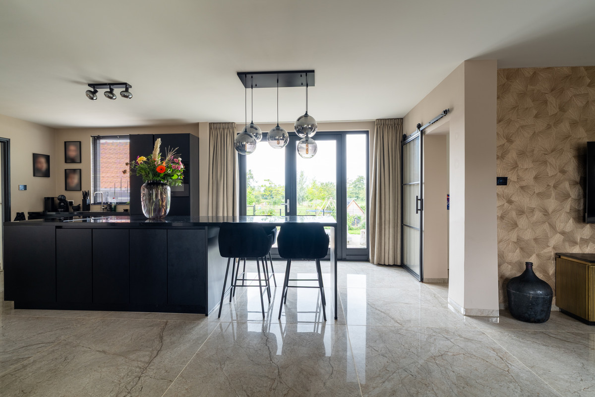 Vrijstaande woning te koop: Heistraat 176, Sprang-Capelle