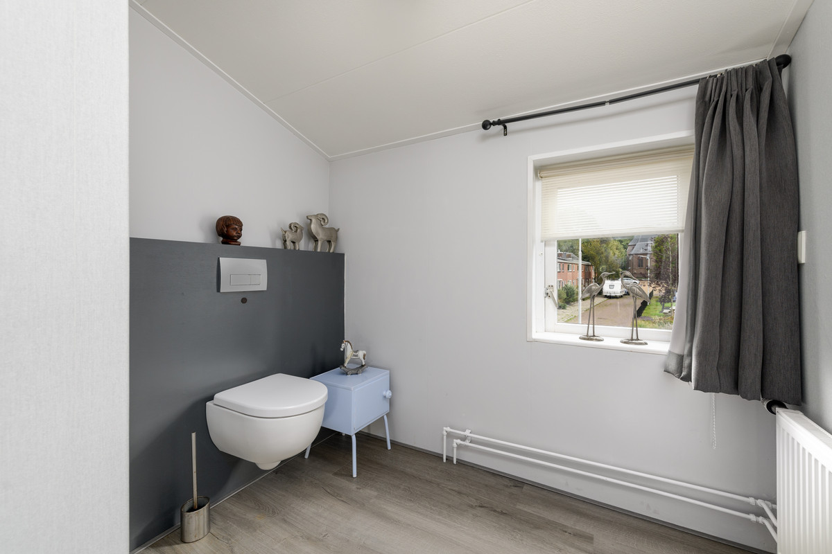 Hoekwoning te koop: A. Rampionstrjitte 34, Bakhuizen