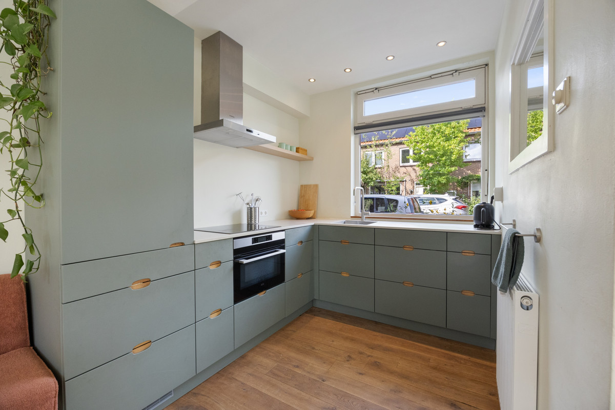 Tussenwoning te koop: Korhoenstraat 7, Nijmegen