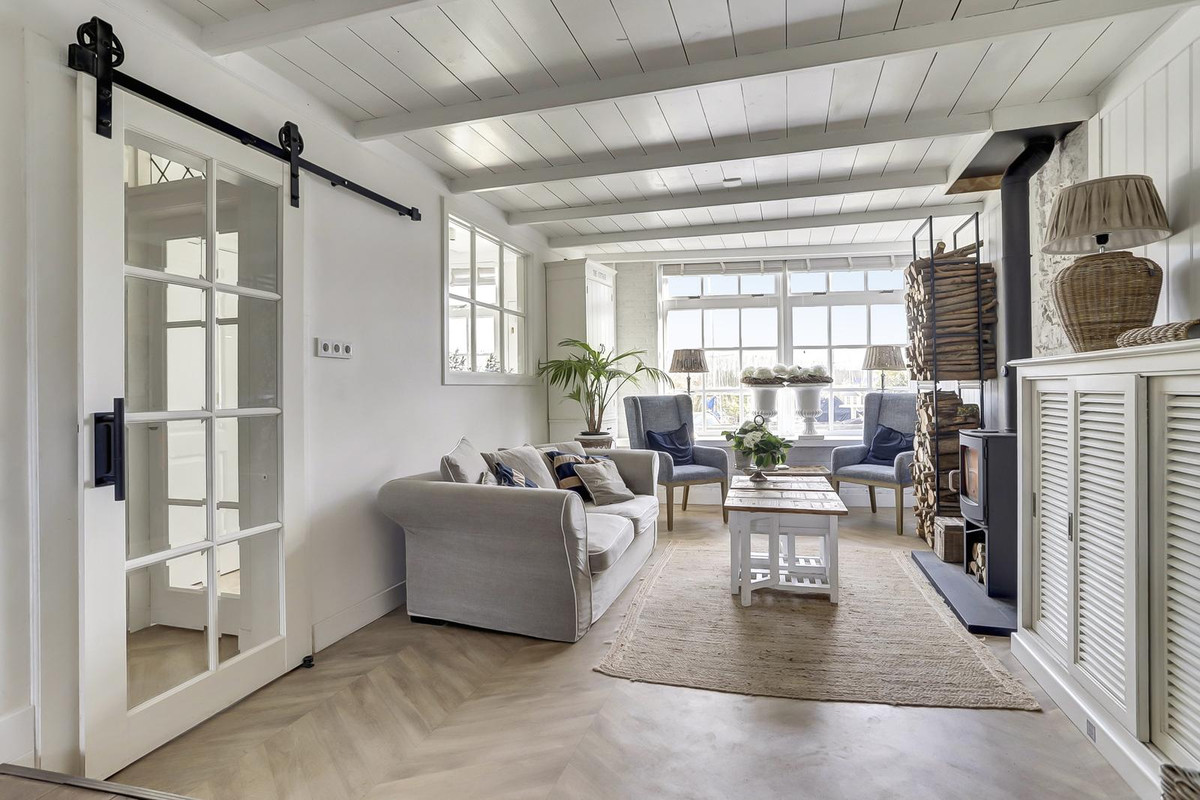 Tussenwoning te koop: Kaai 5, Ooltgensplaat