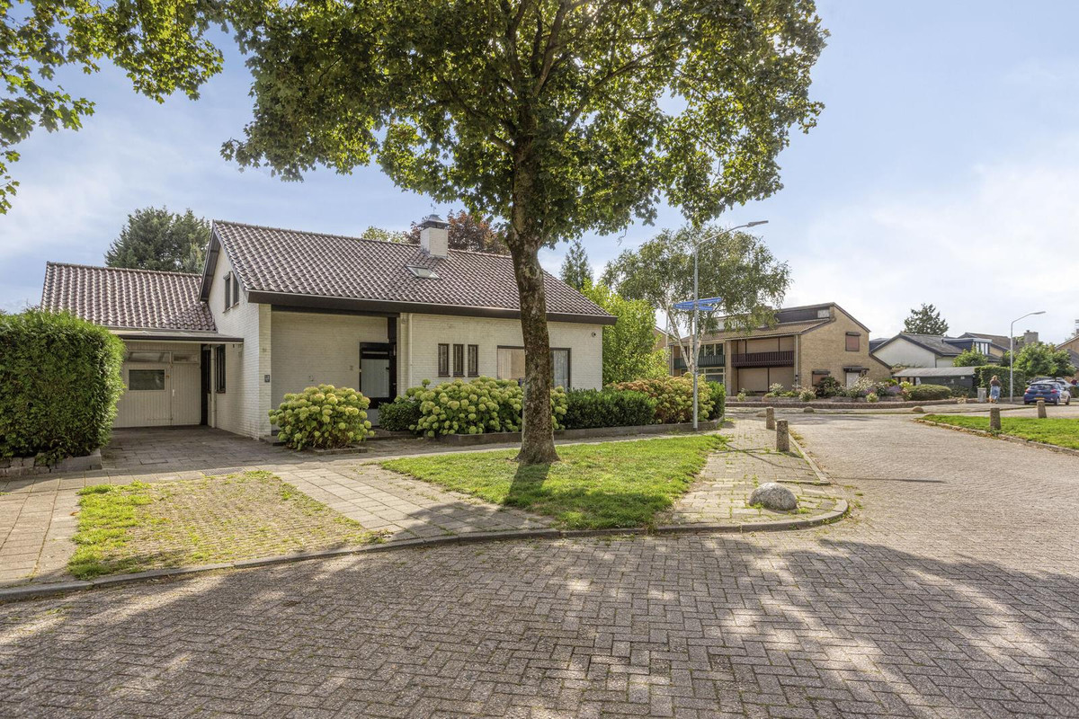 Vrijstaande woning te koop: Wingerdstraat 2, Beuningen Gld