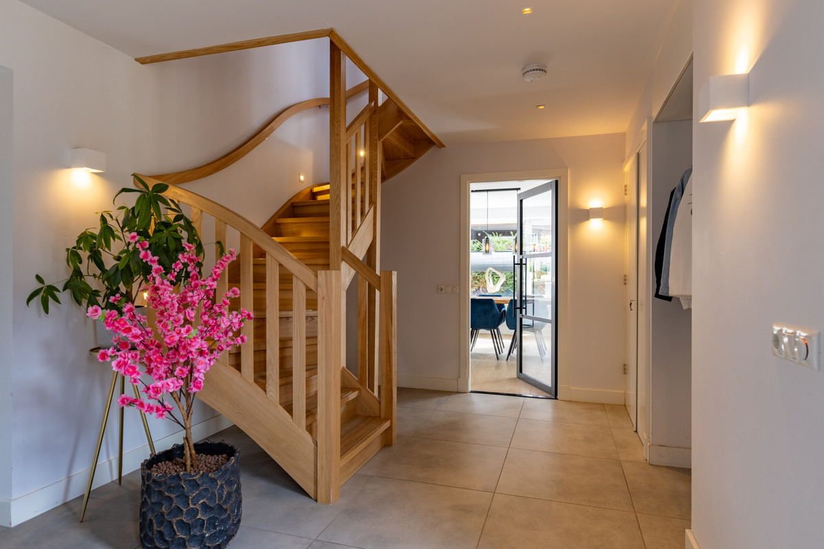 Vrijstaande woning te koop: Haarspit 3, Holten