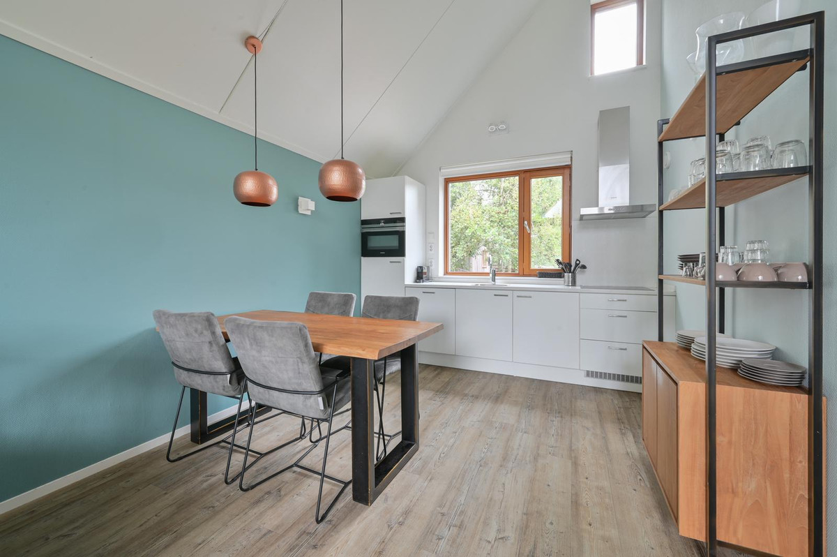 Tussenwoning te koop: Verlengde Breevaart 3-123, Reeuwijk