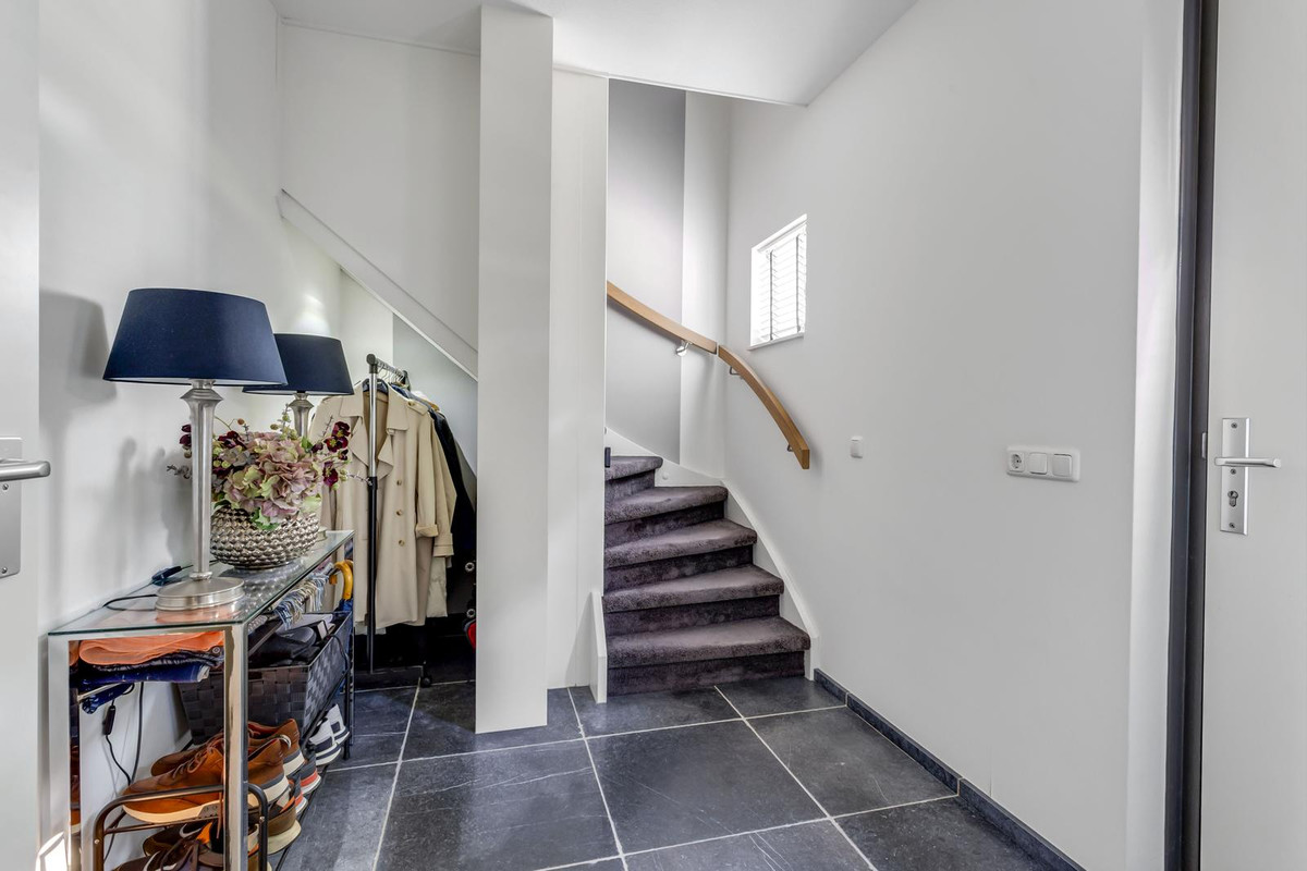 Hoekwoning te koop: Stuurboord 18, Oud-Beijerland