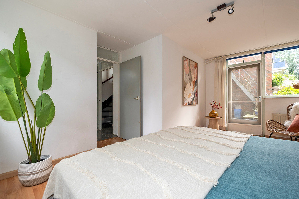 Tussenwoning te koop: Mondriaanstraat 9, Groningen