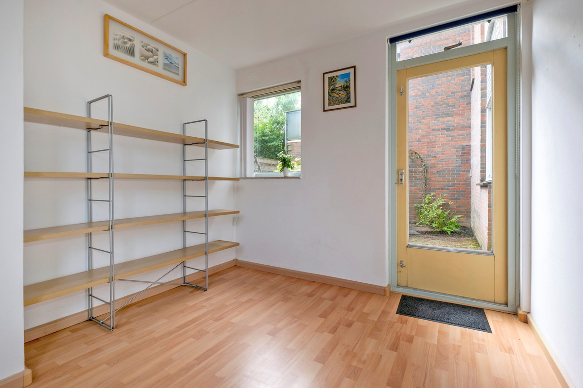 Tussenwoning te koop: Mondriaanstraat 9, Groningen