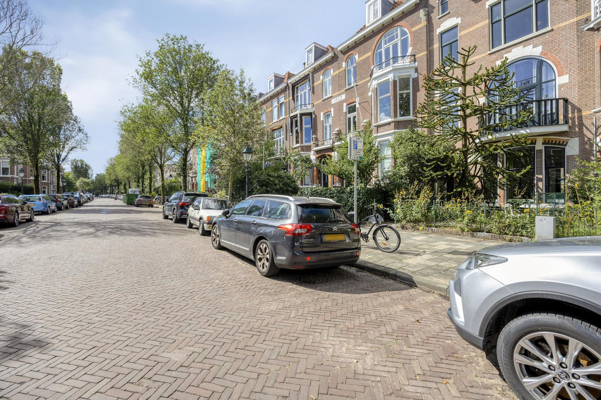 Tussenwoning te koop: Frankenslag 27, 'S-Gravenhage