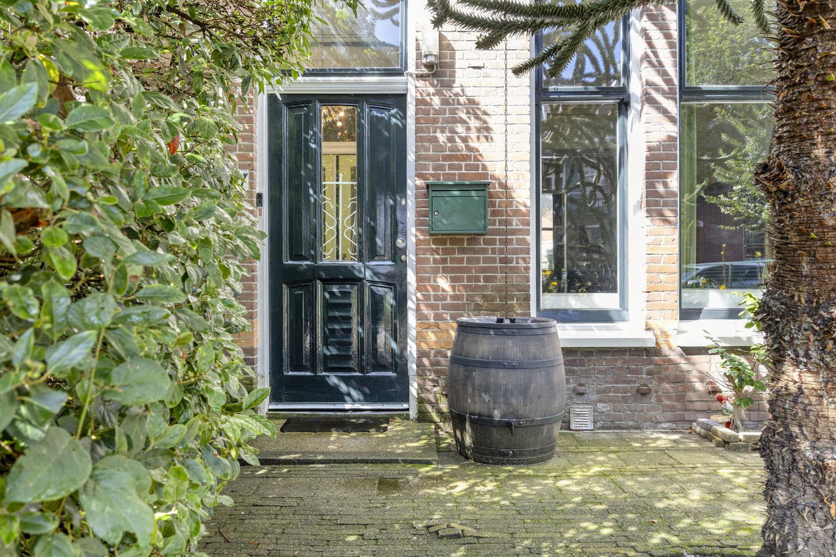 Tussenwoning te koop: Frankenslag 27, 'S-Gravenhage