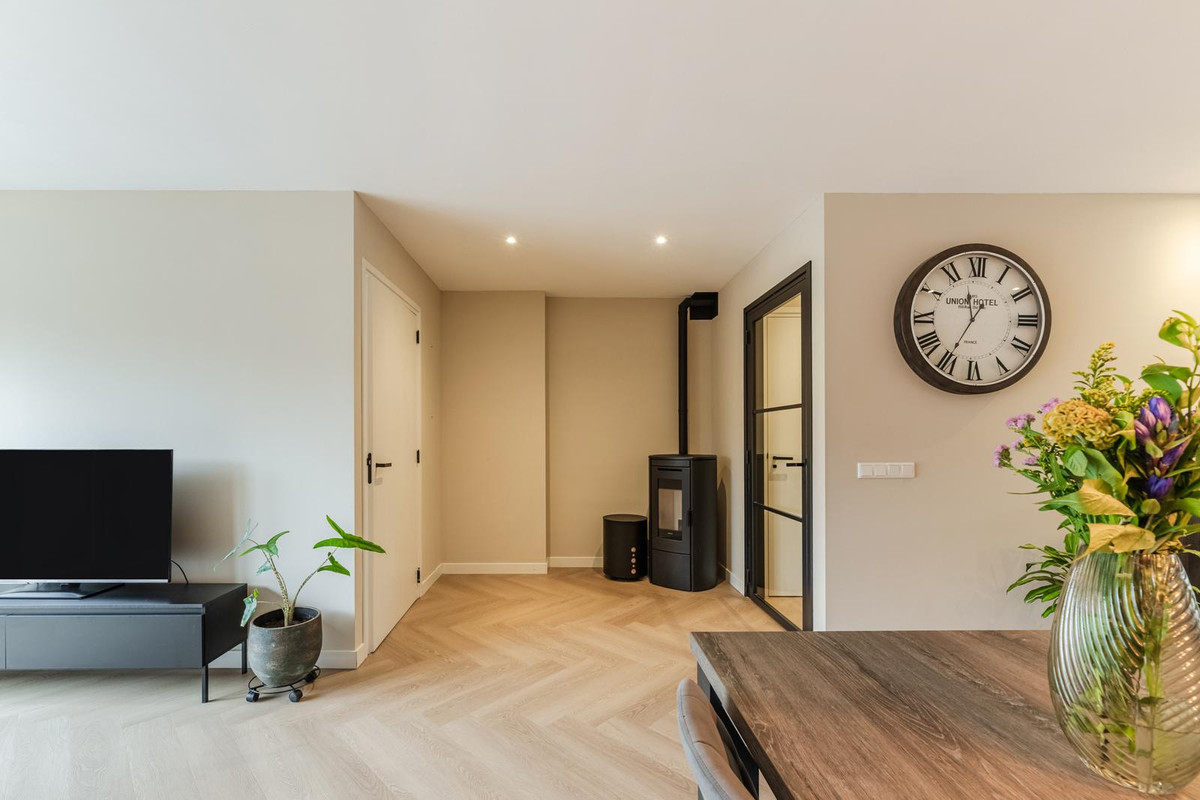 Tussenwoning te koop: Beatrixhof 28, Tilburg