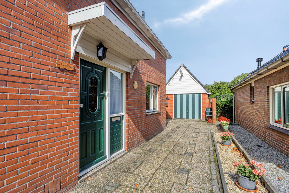 Vrijstaande woning te koop: Zuiderdiep 579, Nieuw-Buinen