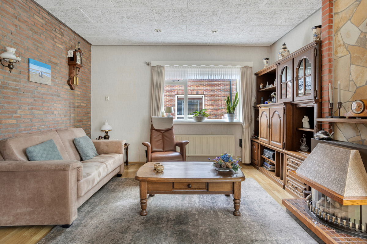 Vrijstaande woning te koop: Zuiderdiep 579, Nieuw-Buinen