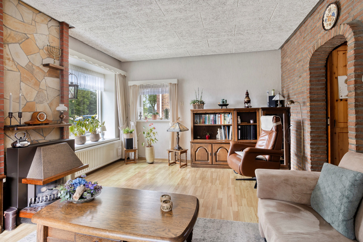 Vrijstaande woning te koop: Zuiderdiep 579, Nieuw-Buinen