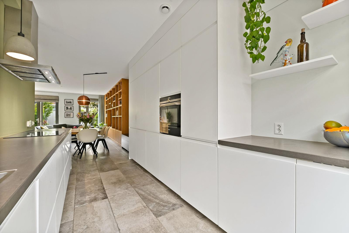 Hoekwoning te koop: Wandeloordlaan 105, Rotterdam