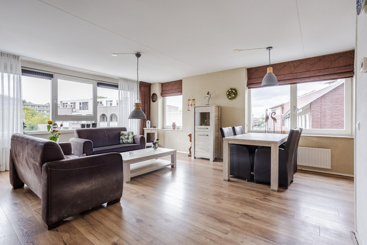 Appartement te koop: Botermarkt 117, Uden