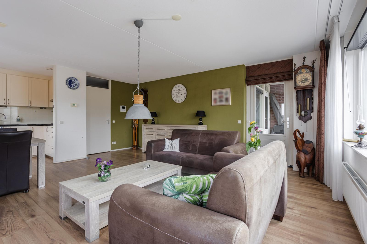 Appartement te koop: Botermarkt 117, Uden