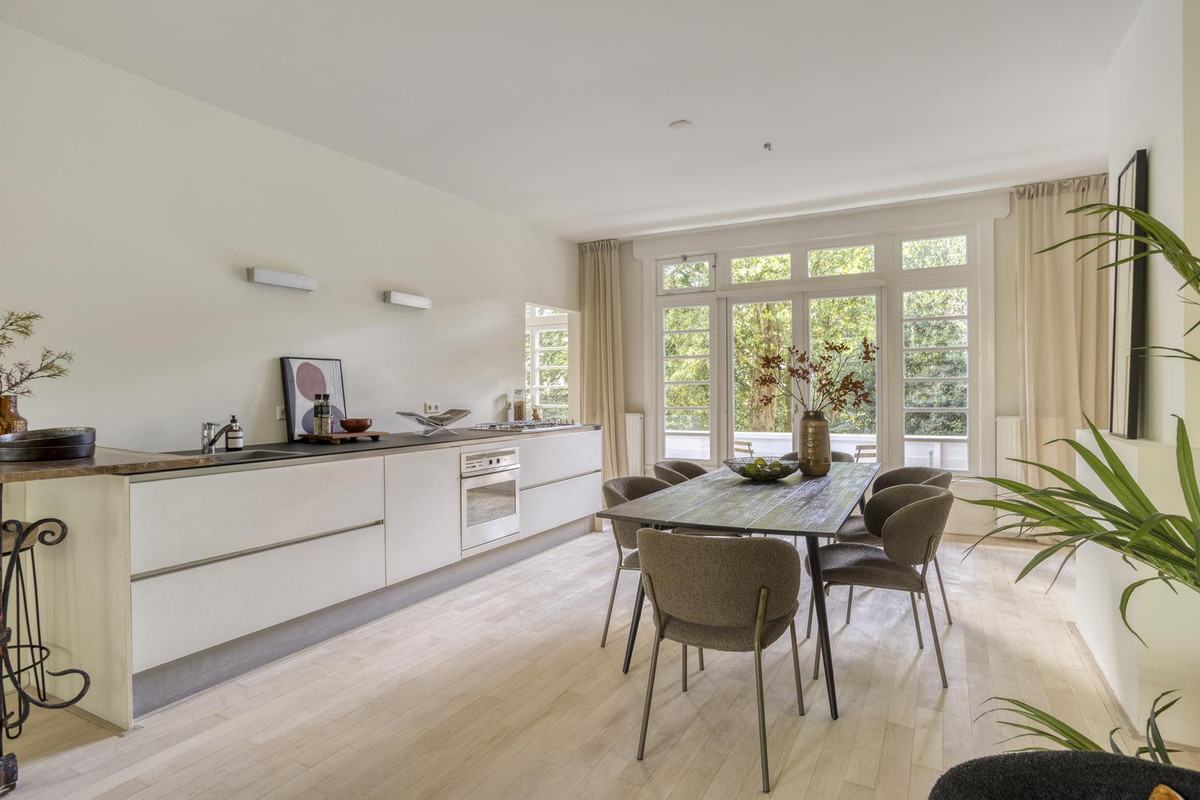 Appartement te koop: De Lairessestraat 161-2, Amsterdam