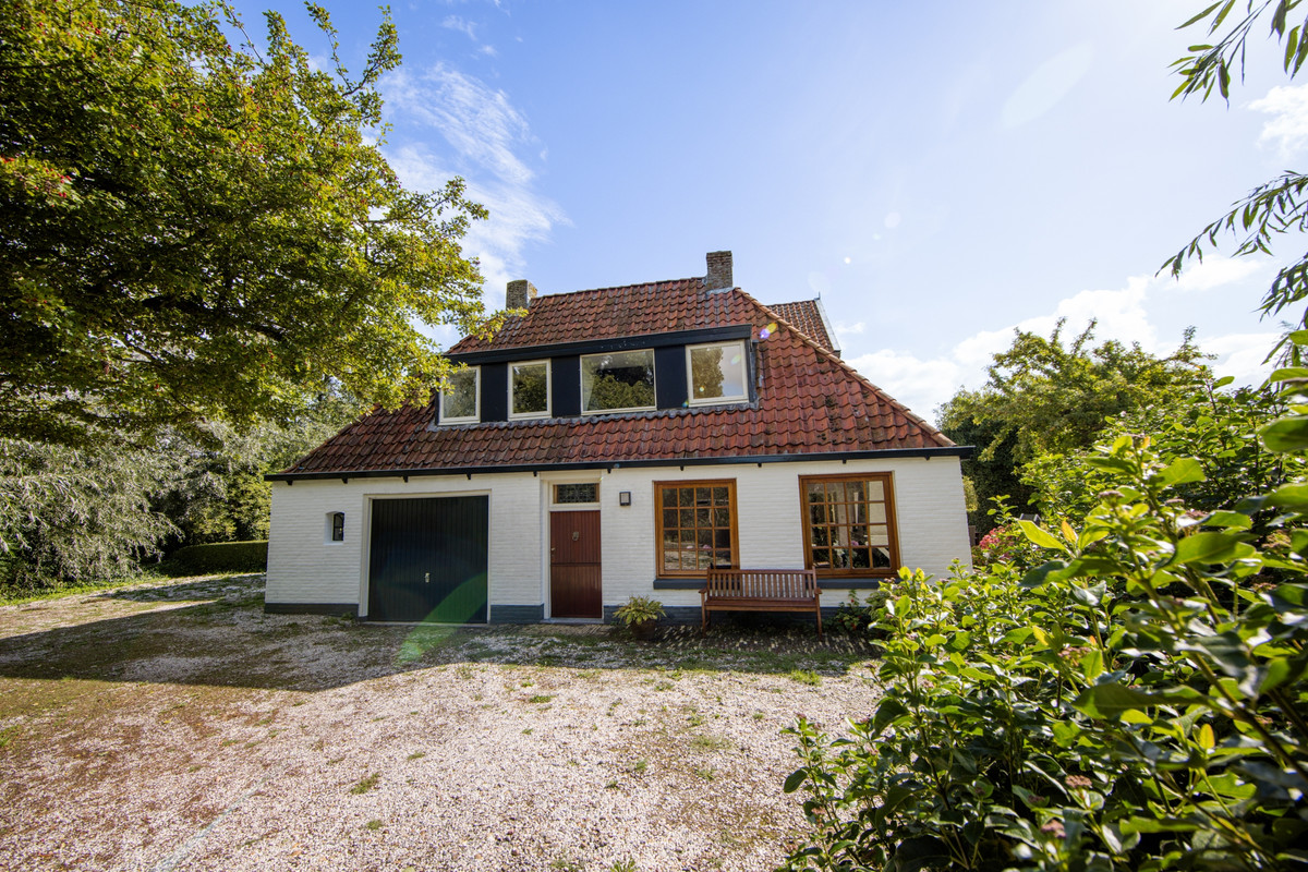 Vrijstaande woning te koop: Papiermolenstreek 1, Makkum