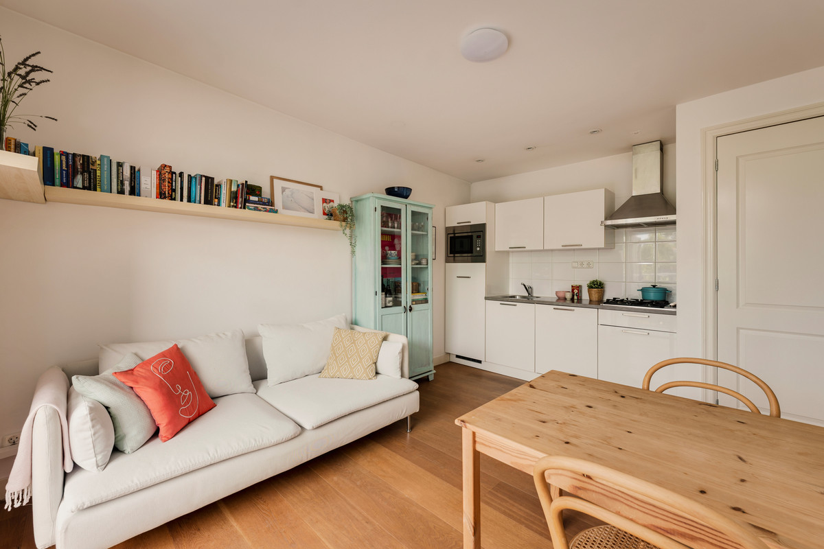 Studio te koop: Eerste Atjehstraat 75L, Amsterdam